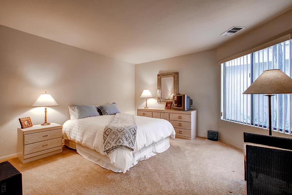 Вилла Borrego Springs Hideaway Pool Table, Mtn Views! Экстерьер фото